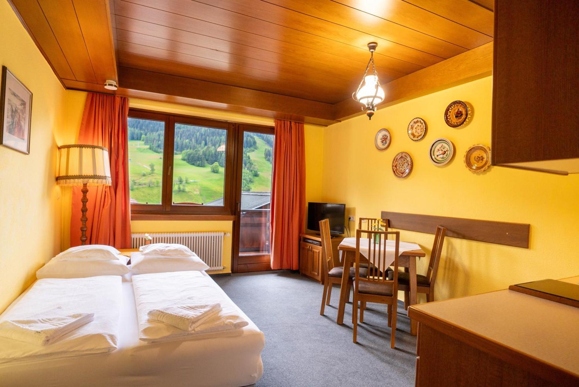 Haus Anna - Kaernten Card Im Sommer Inklusive Bad Kleinkirchheim Exterior foto